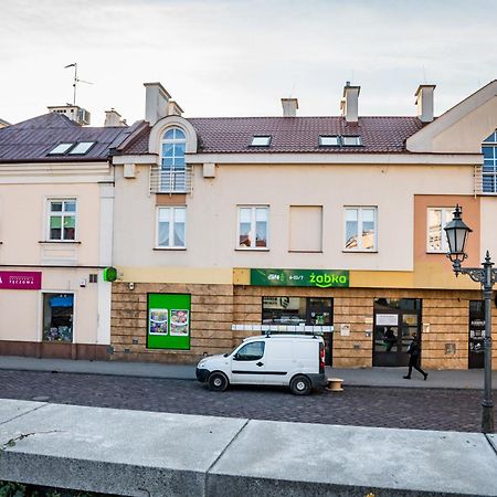 Ferienwohnung Pod Ratuszem Rzeszów Exterior foto