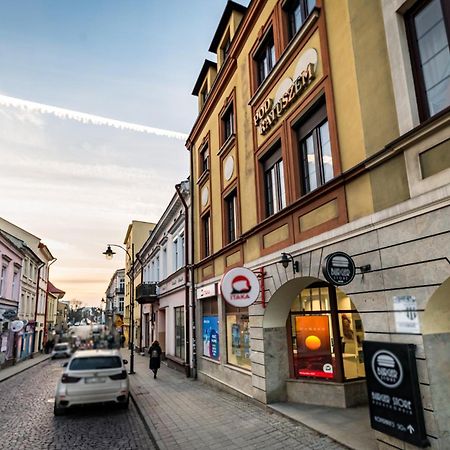 Ferienwohnung Pod Ratuszem Rzeszów Exterior foto