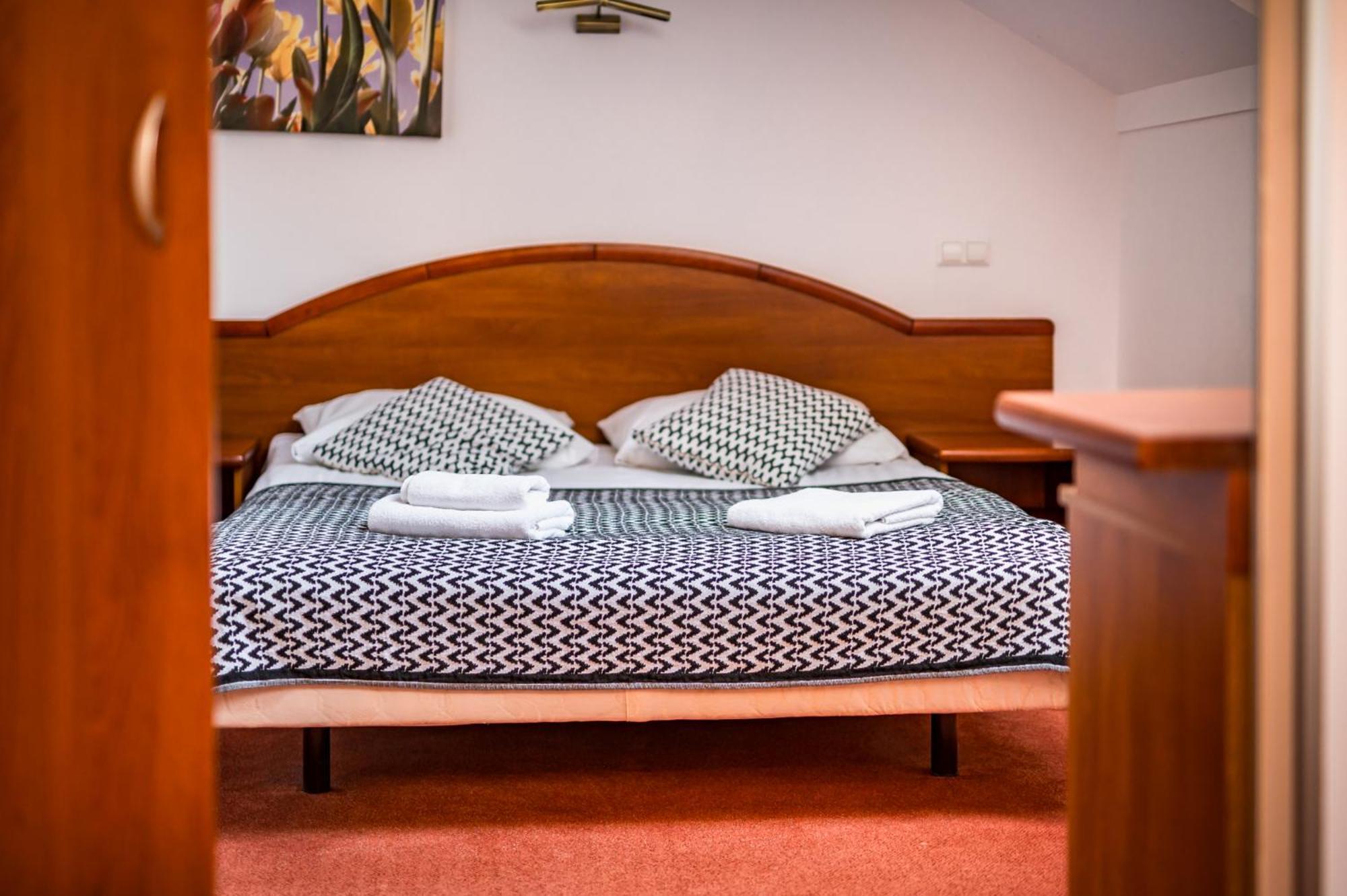 Ferienwohnung Pod Ratuszem Rzeszów Exterior foto