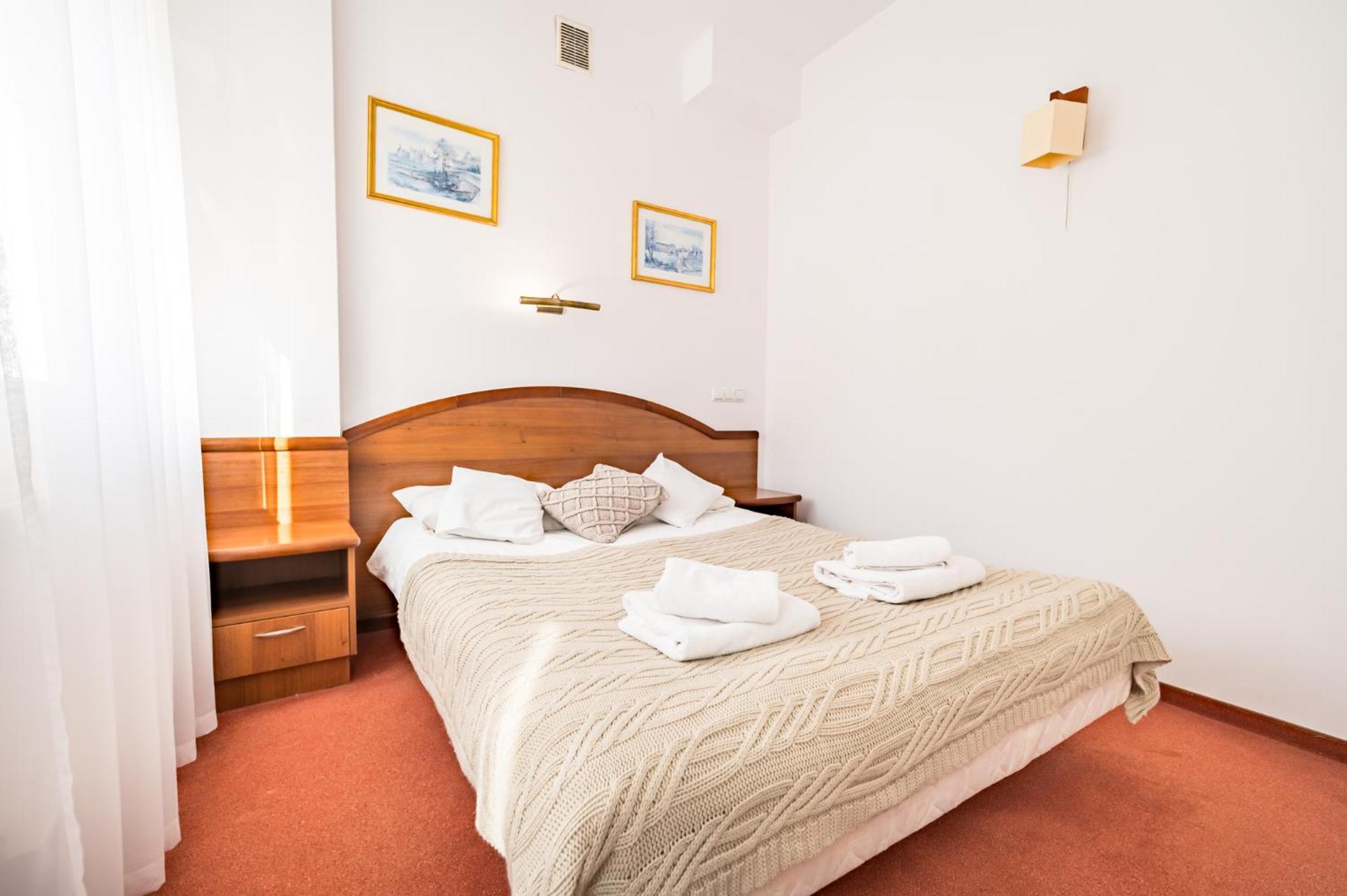 Ferienwohnung Pod Ratuszem Rzeszów Exterior foto