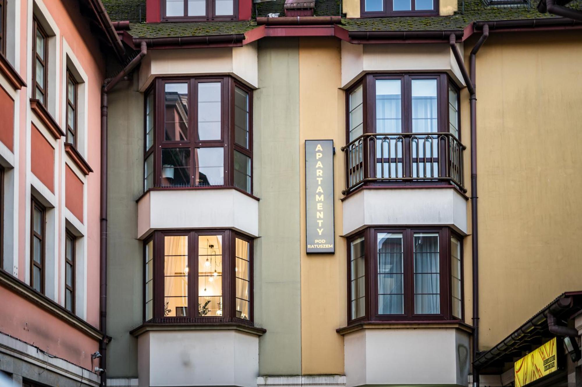 Ferienwohnung Pod Ratuszem Rzeszów Exterior foto